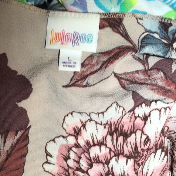 Lularoe long floral open front duster/cardigan - Picture 8 of 8